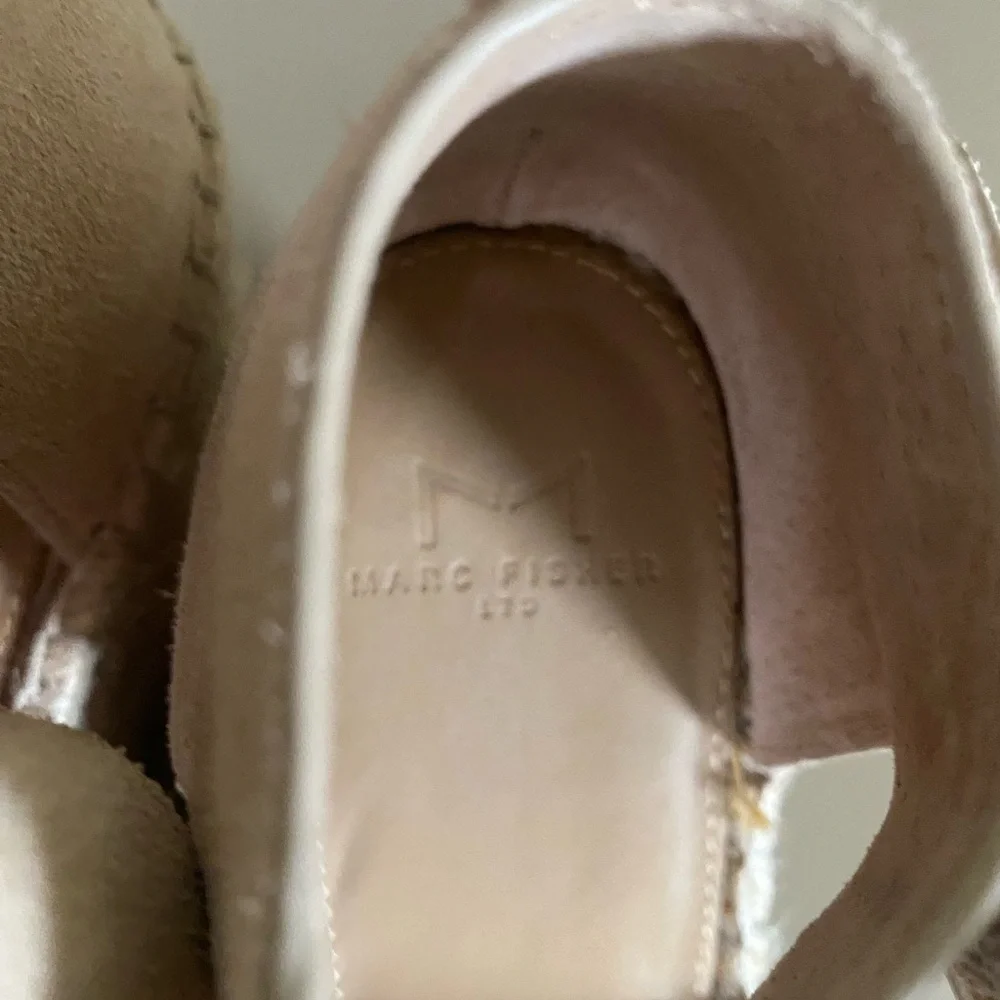 Marc Fisher Amari Espadrille Wedge Sandal Size l0M‎ Light Taupe Suede Nautical